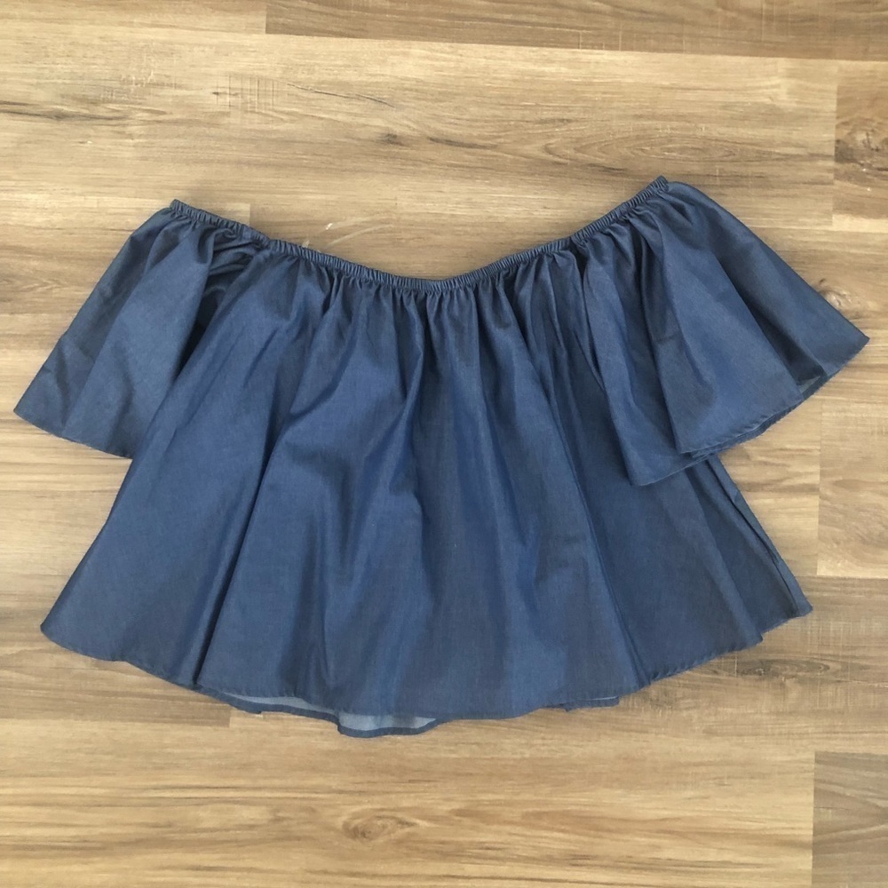 Love Culture blue chambray off shoulder flare top size medium